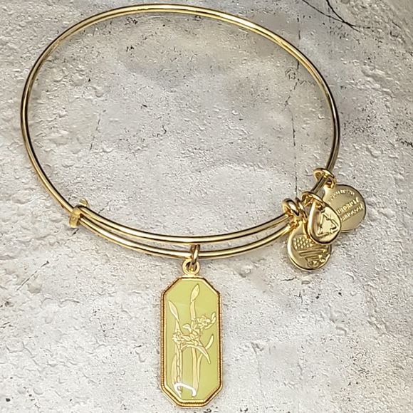 Alex and Ani Jewelry - Alex & Ani NWOT Gold Tone Gladiolus Bracelet